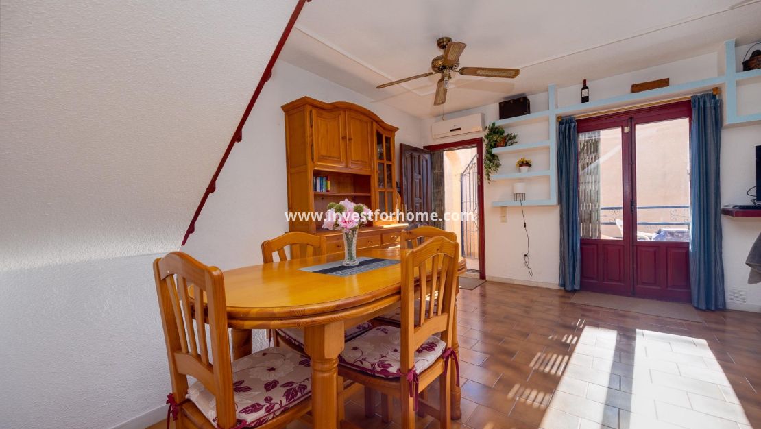 Sale - Bungalow - Torrevieja - Torrelamata - La Mata