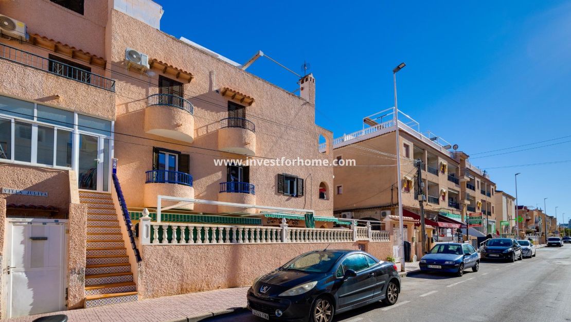 Sale - Bungalow - Torrevieja - Torrelamata - La Mata