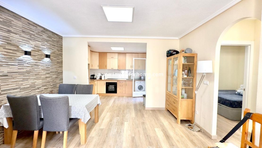 Sale - Bungalow - Torrevieja - Torrelamata - La Mata