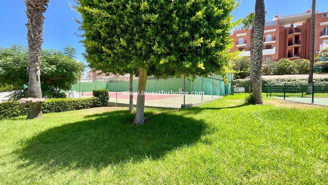 Sale - Bungalow - Torrevieja - Torrelamata - La Mata