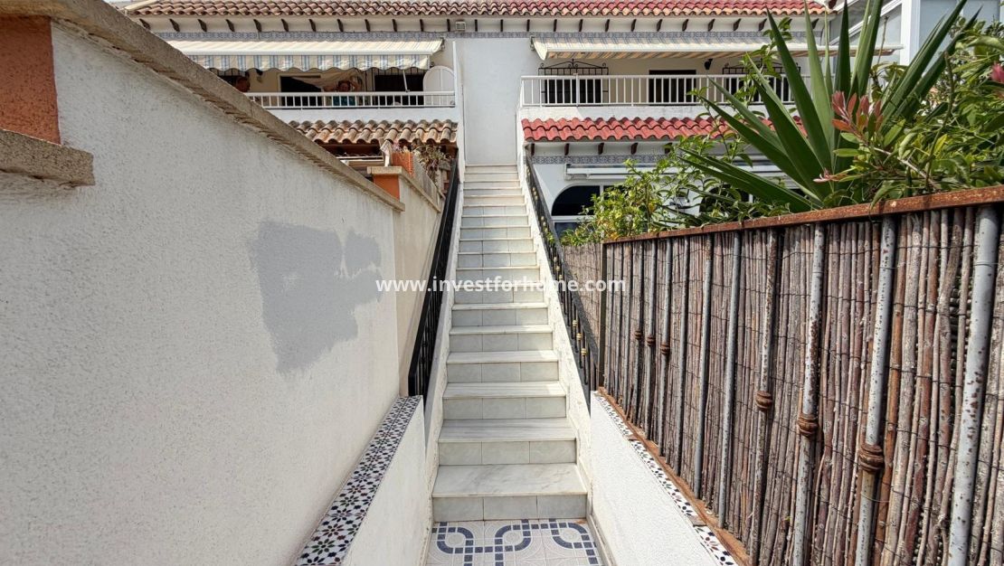 Sale - Bungalow - Torrevieja - Torrelamata - La Mata