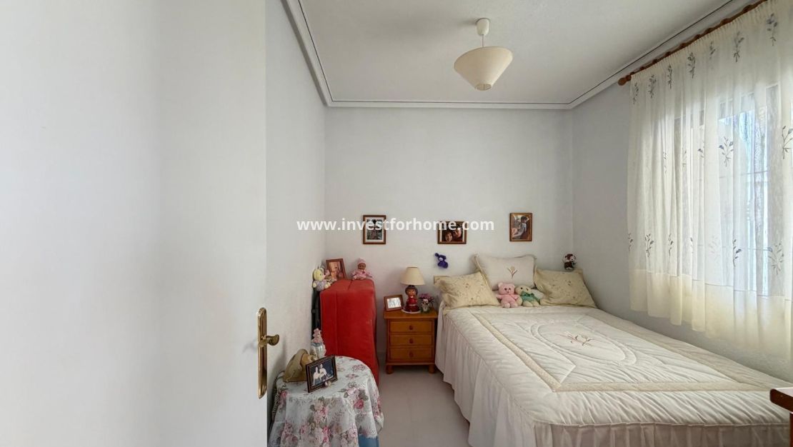 Sale - Bungalow - Torrevieja - Torrelamata - La Mata