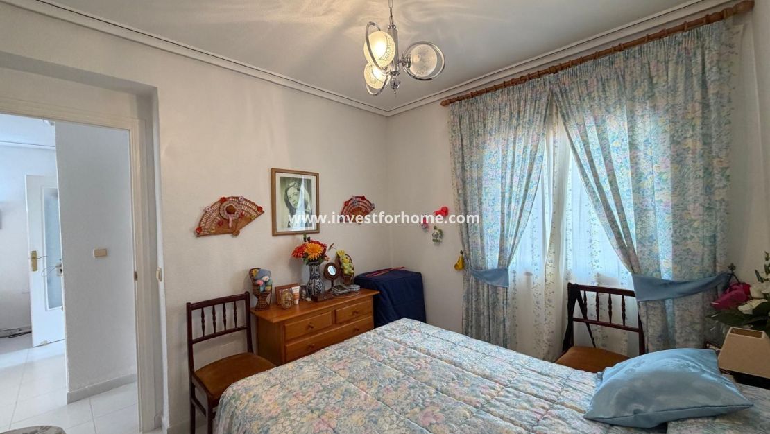 Sale - Bungalow - Torrevieja - Torrelamata - La Mata