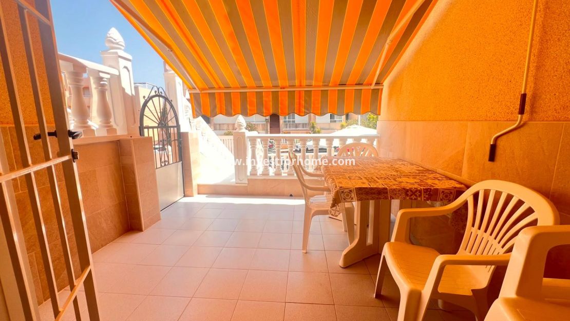 Sale - Bungalow - Torrevieja - Torrelamata - La Mata