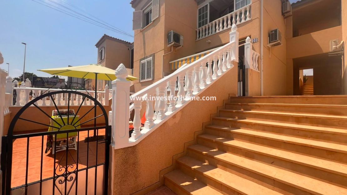 Sale - Bungalow - Torrevieja - Torrelamata - La Mata