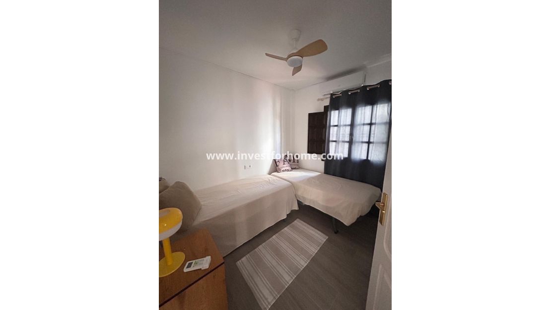 Sale - Bungalow - Torrevieja - Torrelamata - La Mata