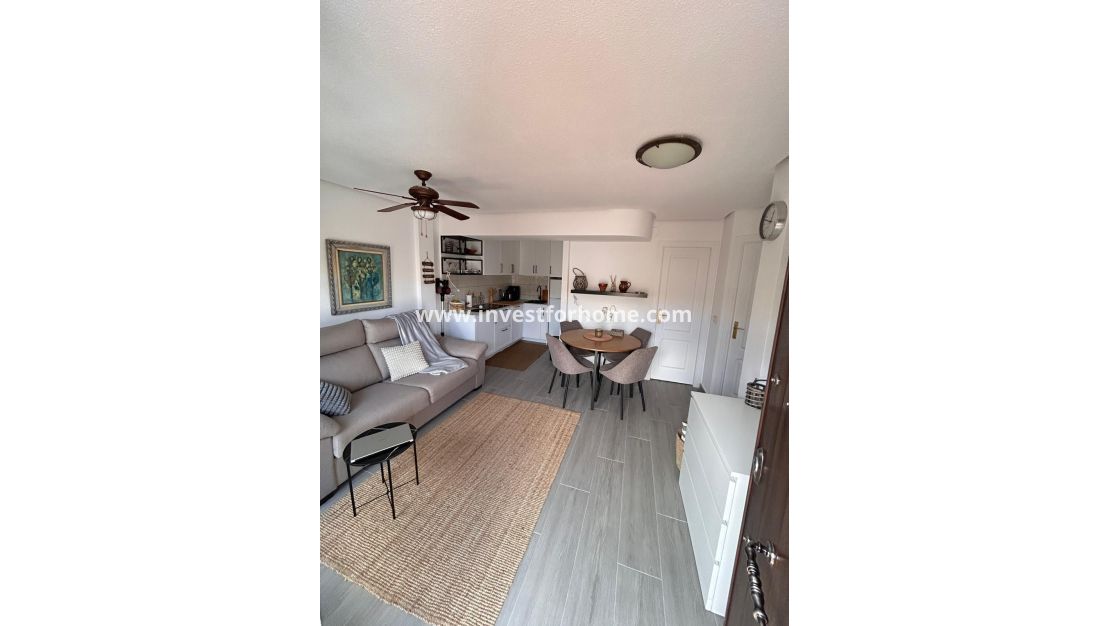 Sale - Bungalow - Torrevieja - Torrelamata - La Mata