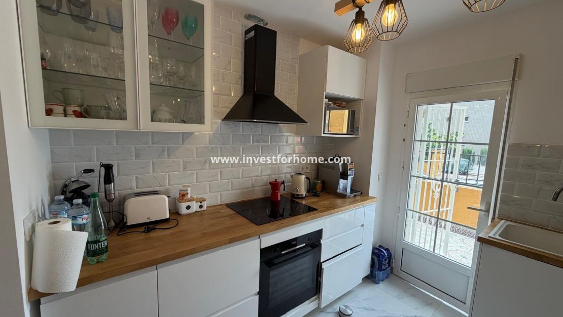 Sale - Bungalow - Torrevieja - Zona Los Frutales