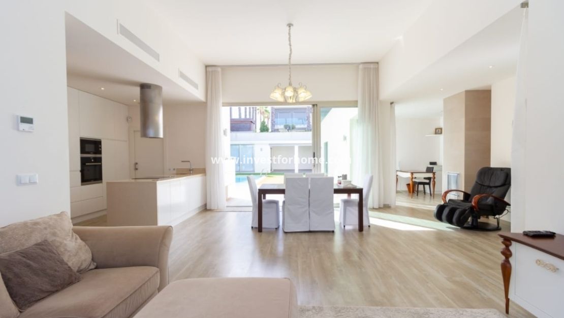 Sale - House - Benijofar - Costa Blanca