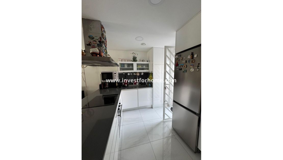 Sale - House - Bigastro - Comunidad Valenciana