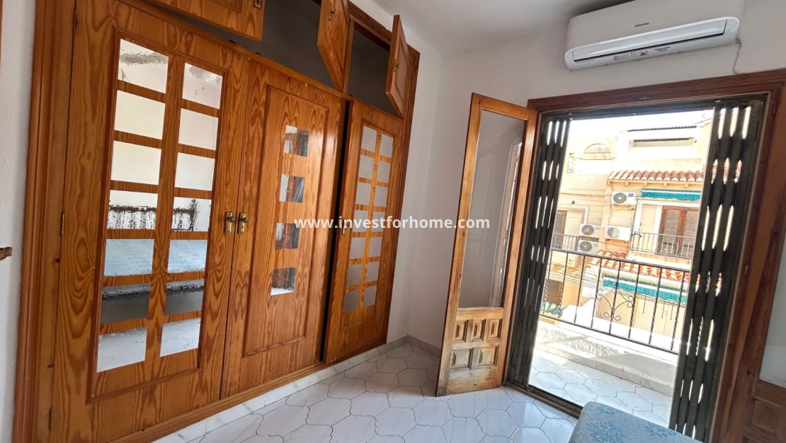 Sale - House - El Chaparral - Inland