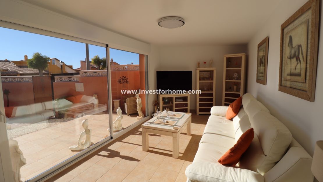 Sale - House - Fortuna - Inland