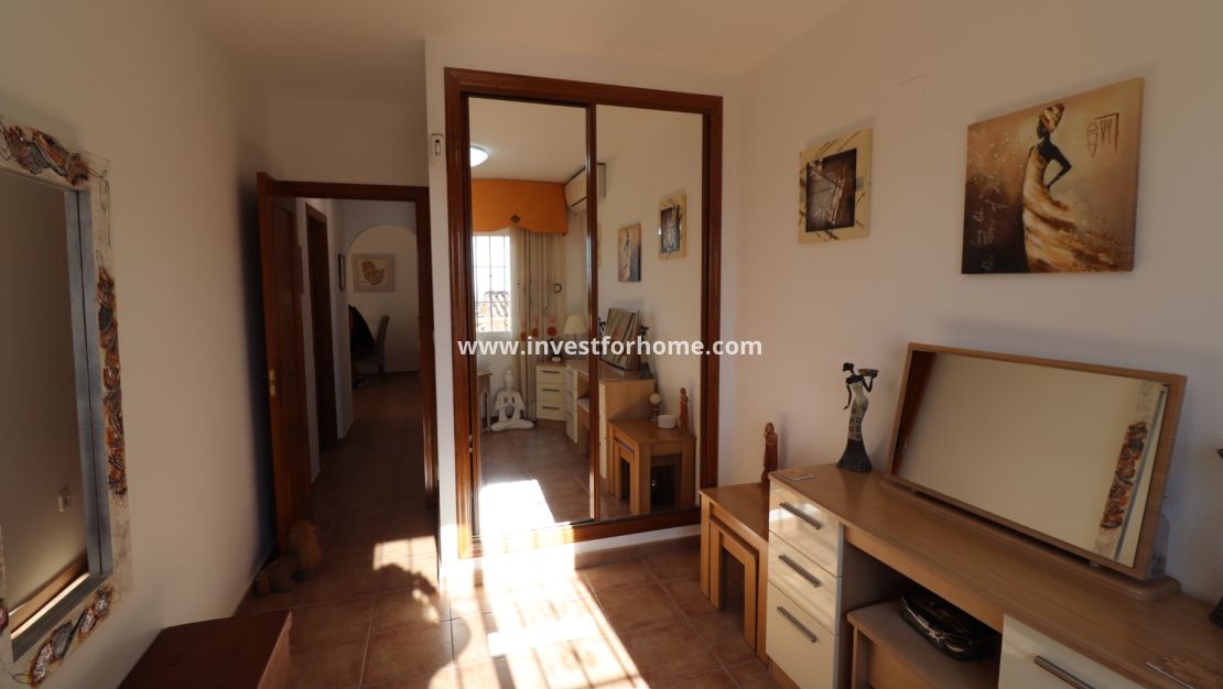 Sale - House - Fortuna - Inland