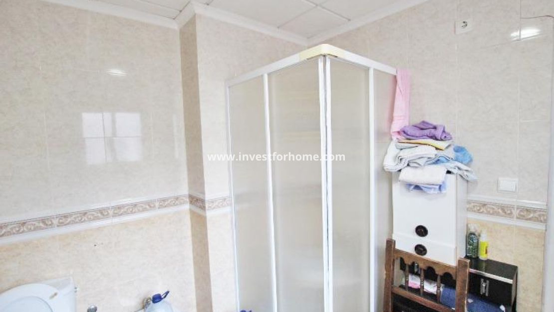 Sale - House - Guardamar del Segura - Centro