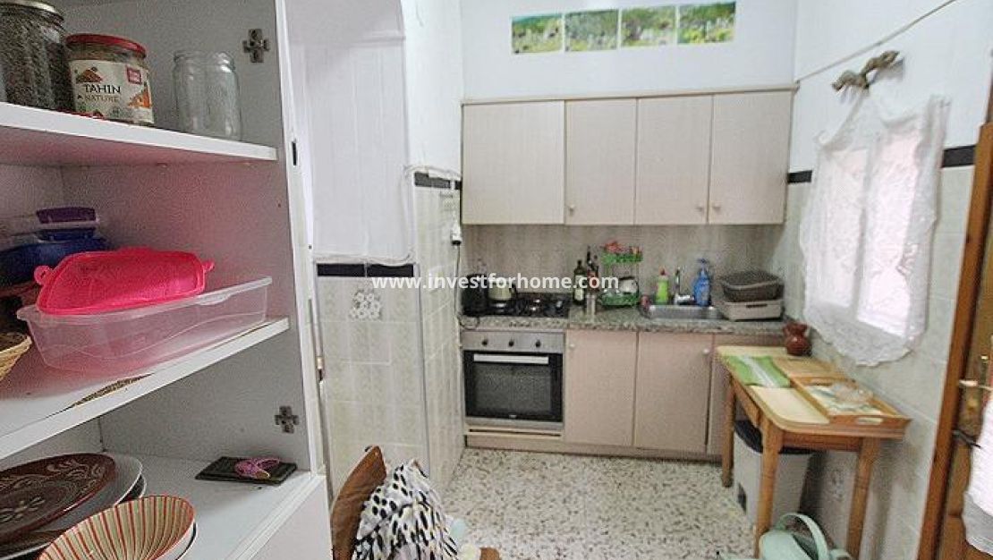 Sale - House - Guardamar del Segura - Centro