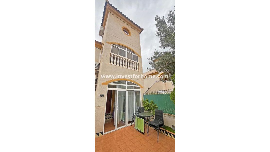 Sale - House - Guardamar del Segura - El Edén - Los Estaños