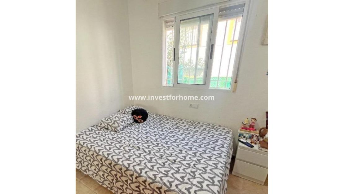 Sale - House - Guardamar del Segura - El Edén - Los Estaños