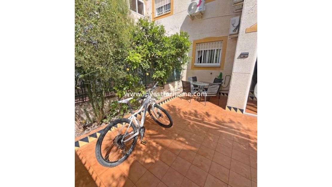 Sale - House - Guardamar del Segura - El Edén - Los Estaños