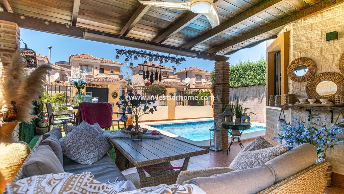 Sale - House - Guardamar del Segura - El Raso