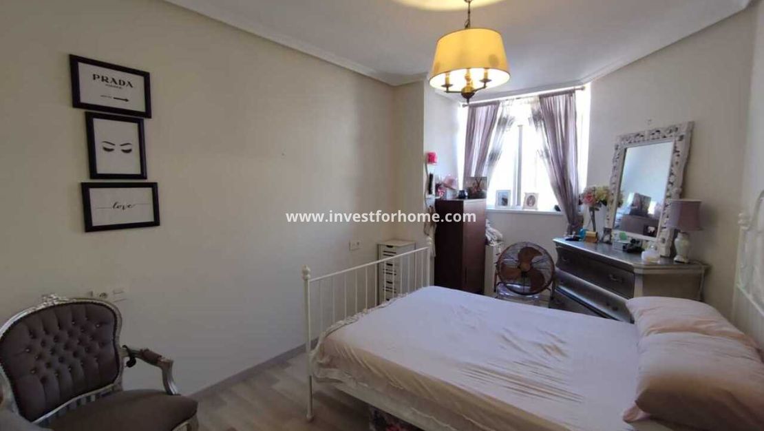 Sale - House - La Florida - Inland