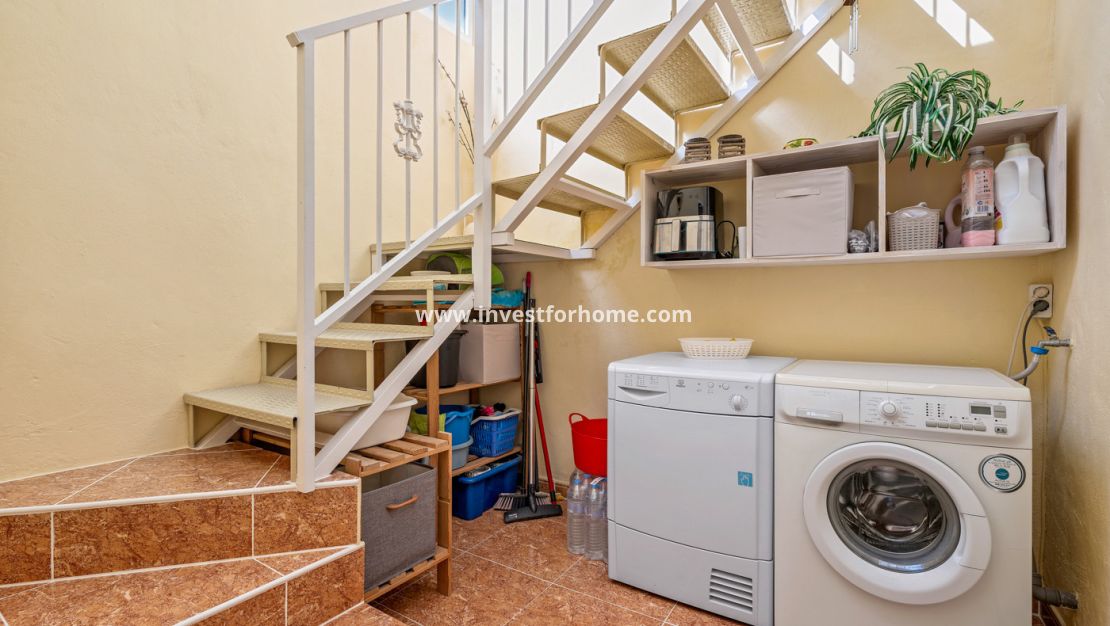 Sale - House - La Marina - Costa Blanca