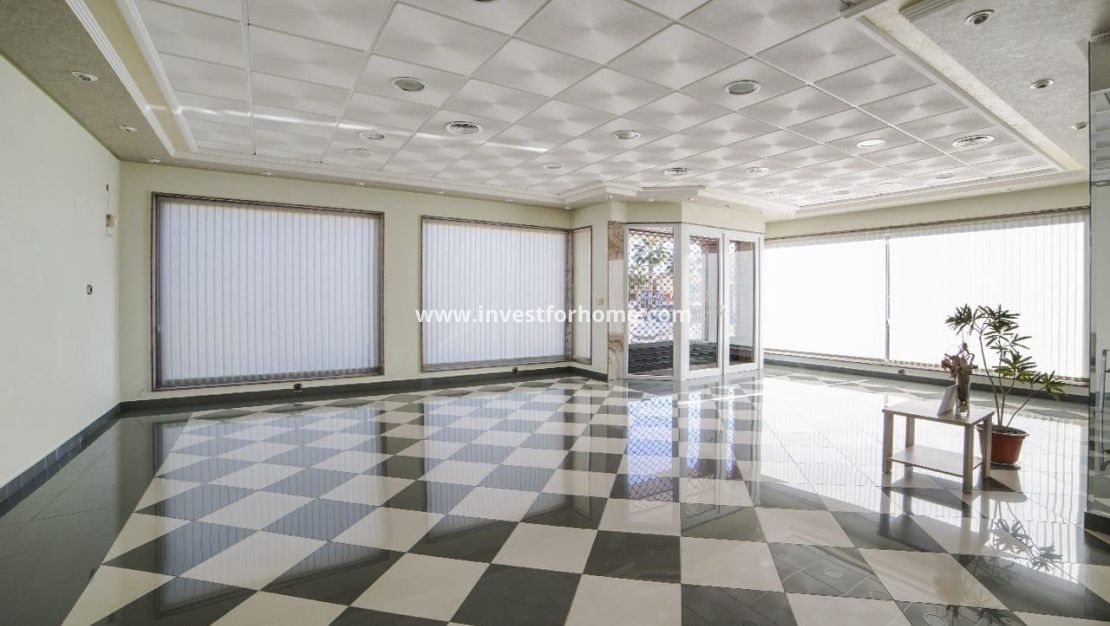 Sale - House - Los Alcázares - Centro