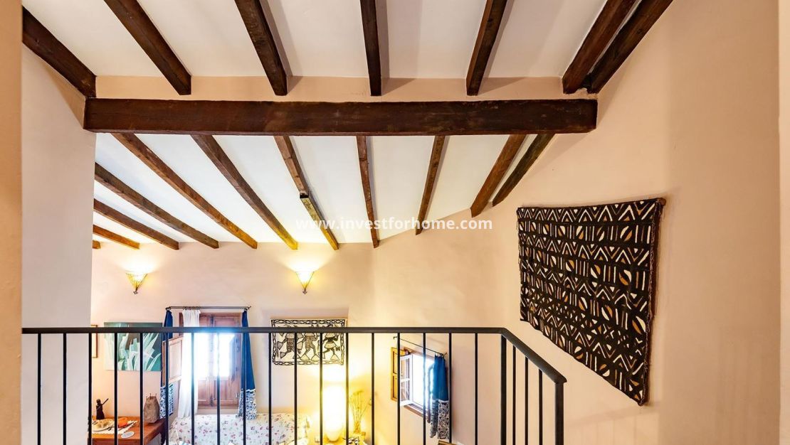 Sale - House - Los Martinez Del Puerto - Los Martínez Del Puerto