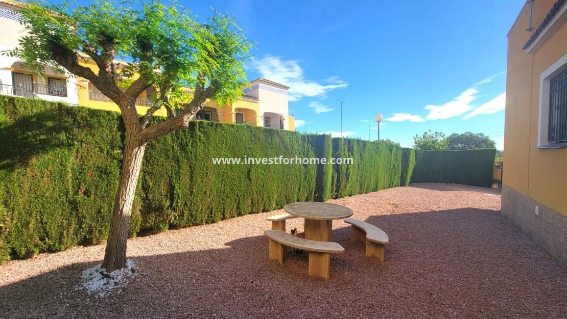 Sale - House - Los Montesinos - Los Montesinos - Urb. La Herrada