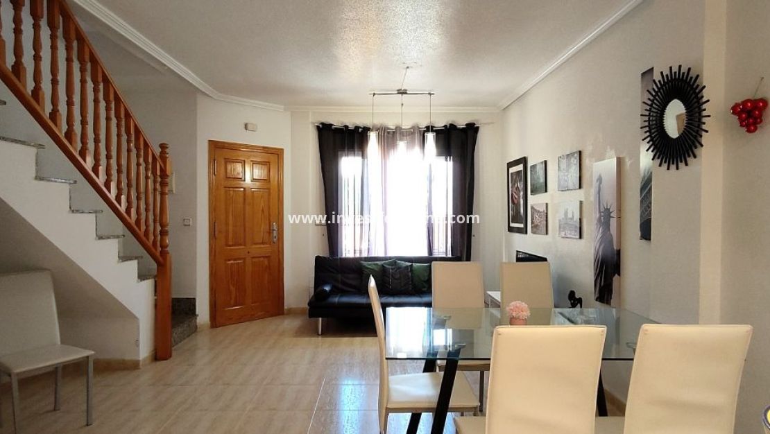 Sale - House - Orihuela Costa - Cabo Roig