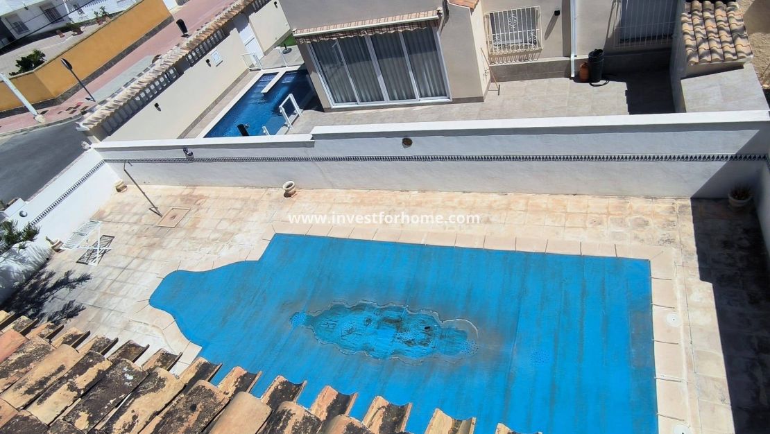 Sale - House - Orihuela Costa - Cabo Roig