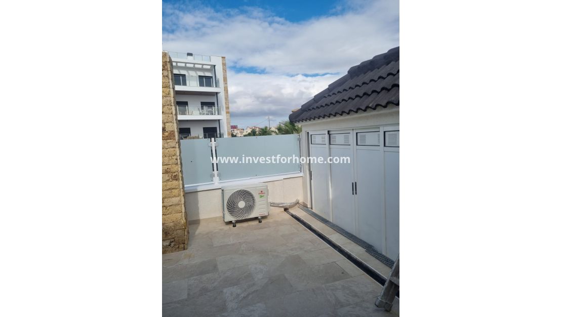 Sale - House - Orihuela Costa - Costa Blanca