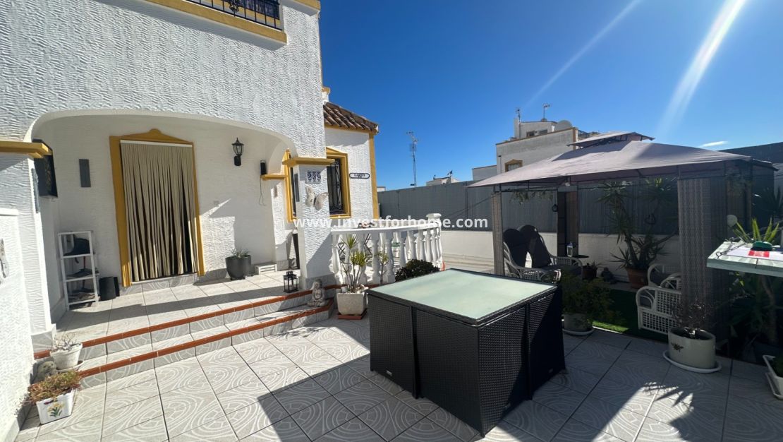Sale - House - Orihuela Costa - Inland
