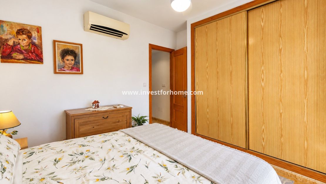 Sale - House - Orihuela Costa - La Florida