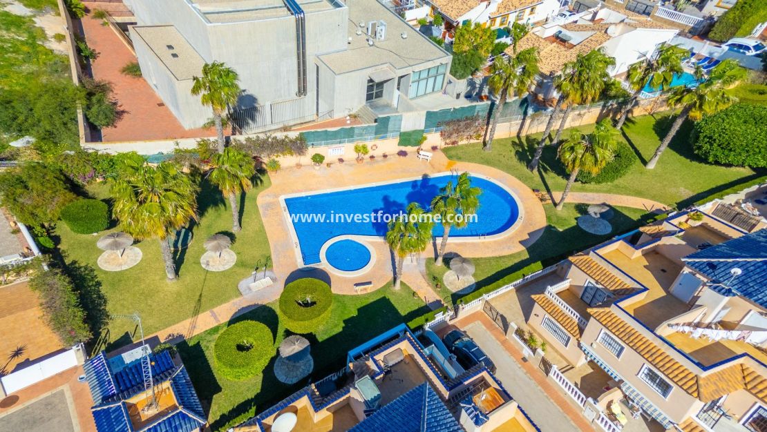 Sale - House - Orihuela Costa - La Regia