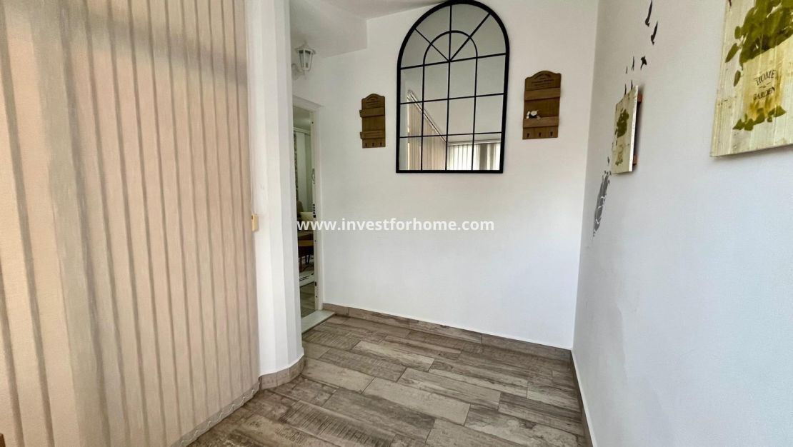 Sale - House - Orihuela Costa - La Zenia