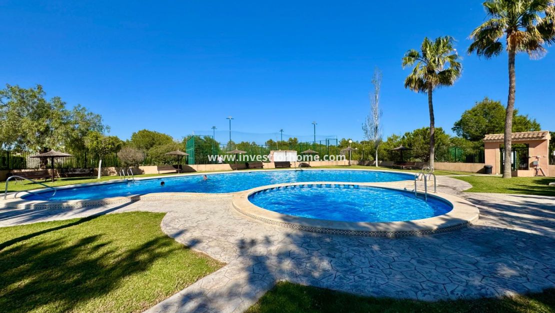 Sale - House - Orihuela Costa - Los Altos