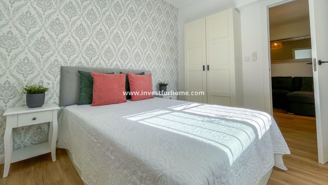 Sale - House - Orihuela Costa - Los Altos *