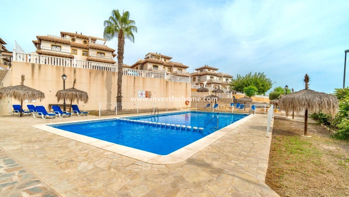 Sale - House - Orihuela Costa - Los Dolses