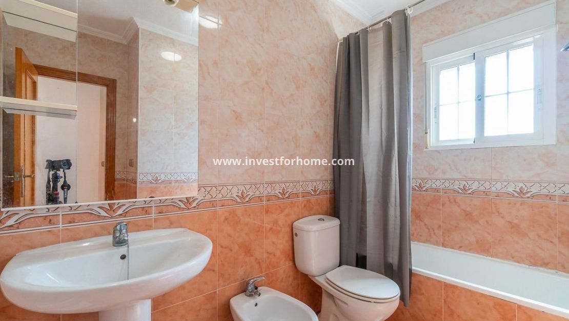 Sale - House - Orihuela Costa - Los Dolses