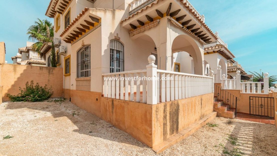 Sale - House - Orihuela Costa - Los Dolses