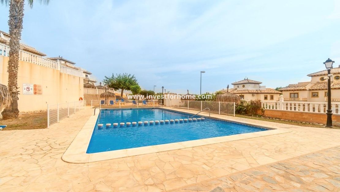 Sale - House - Orihuela Costa - Los Dolses