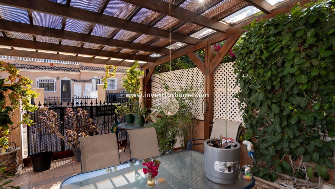 Sale - House - Orihuela Costa - Los Dolses