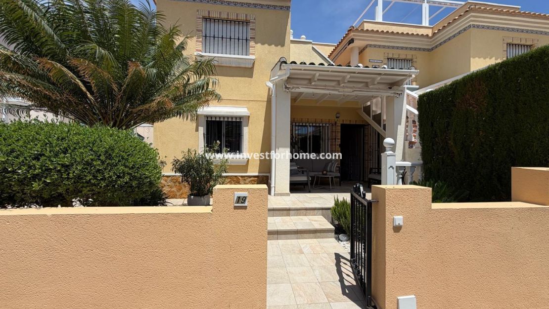 Sale - House - Orihuela Costa - Los Dolses