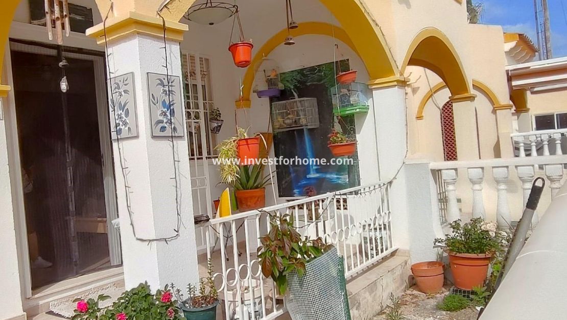 Sale - House - Orihuela Costa - Playa Flamenca