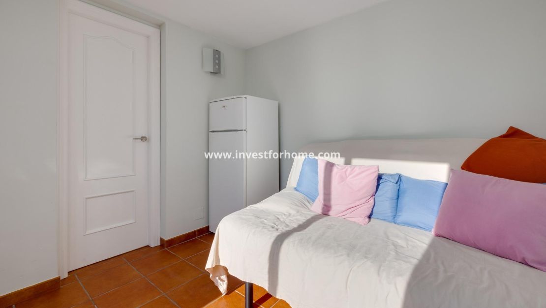 Sale - House - Orihuela Costa - Playa Flamenca