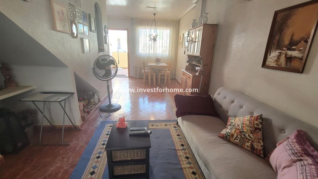 Sale - House - Orihuela Costa - Playa Flamenca