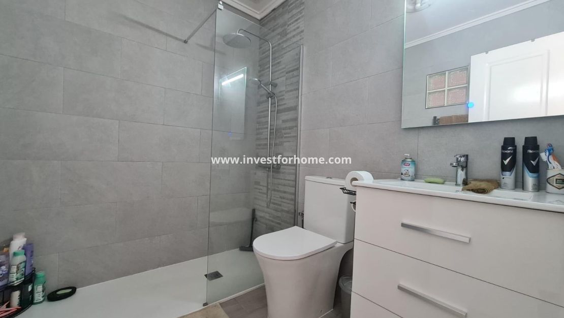 Sale - House - Orihuela Costa - Playa Flamenca