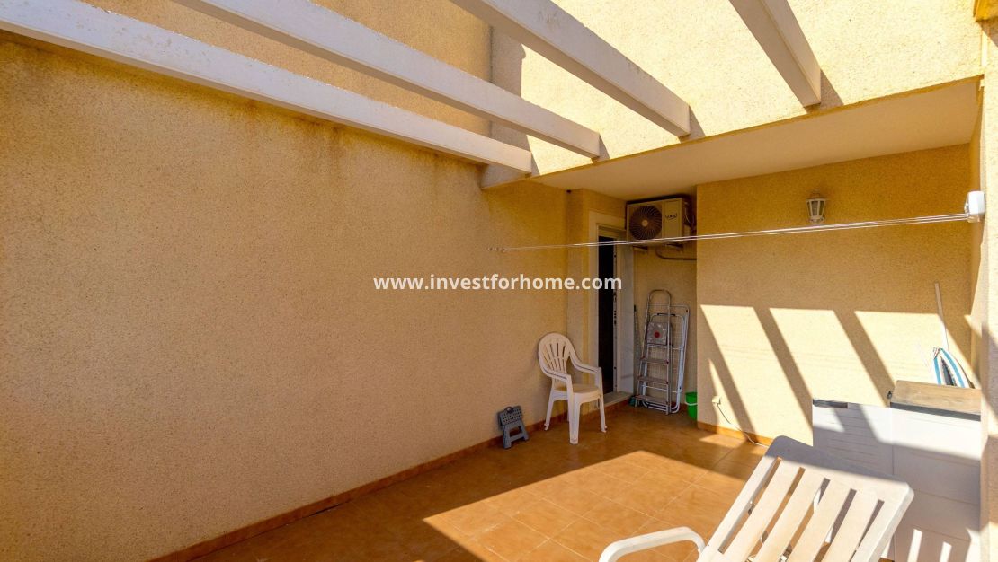 Sale - House - Orihuela Costa - Playa Flamenca