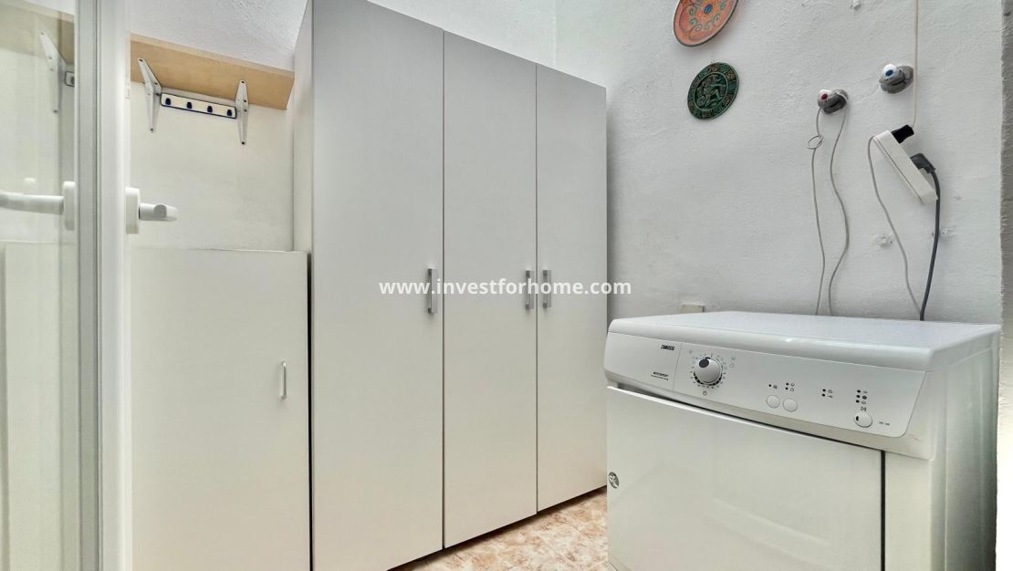 Sale - House - Orihuela Costa - Playa Flamenca