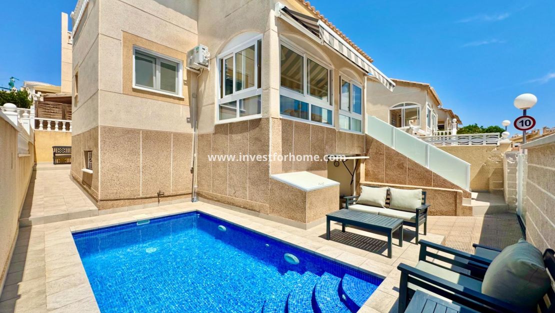 Sale - House - Orihuela Costa - Playa Flamenca